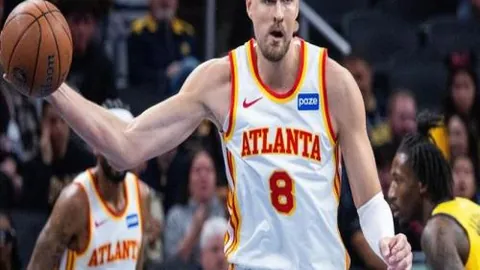 “特朗普拟取消EB-5签证，推出500万美元以上移民“黄金卡”新规。”